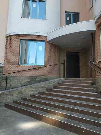 Срочно продам 3-х комнатную кв. 144 кв.м.,пер.Хантадзе  в Черноморске Лески 