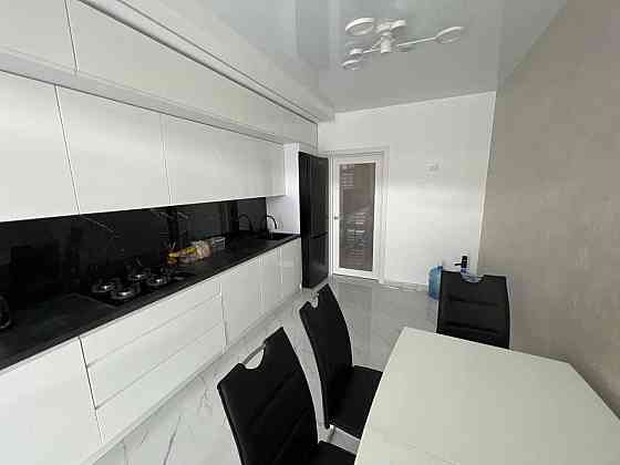 Оренда. 2кім квартира біля міського озера та парку. ЖК Липки Ивано-Франковск