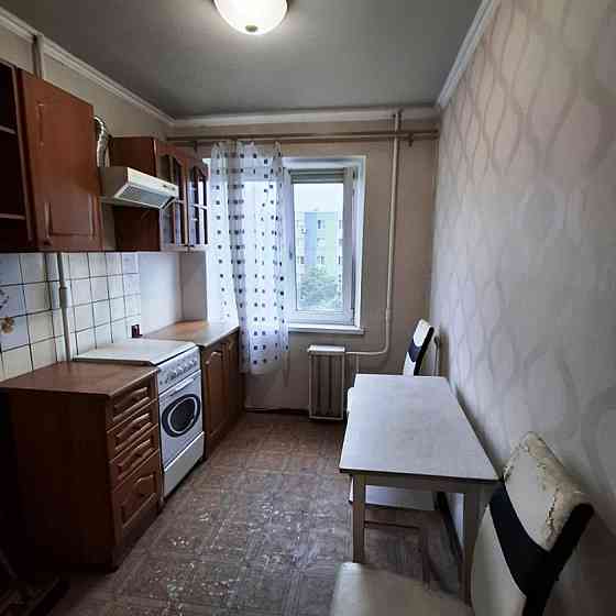 Продам реальную 2-х кімнатну  Слобожанський Калинова р-н скверу Днепр