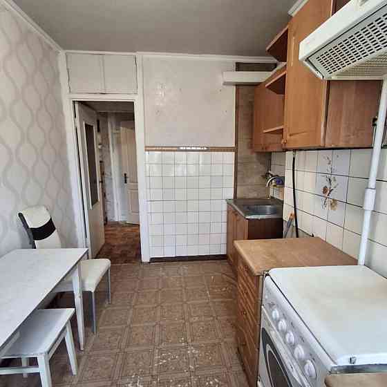 Продам реальную 2-х кімнатну  Слобожанський Калинова р-н скверу Днепр