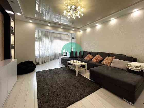 Сучасна 2-кімнатна квартира в Центрі! Стометрівка (38) Ивано-Франковск