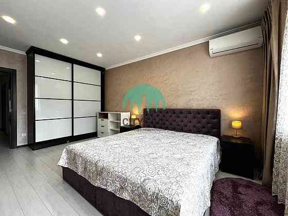 Сучасна 2-кімнатна квартира в Центрі! Стометрівка (38) Ивано-Франковск