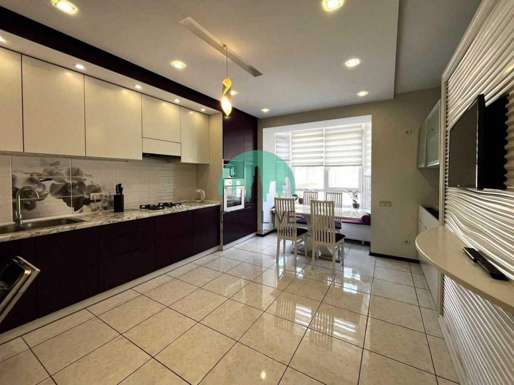 Сучасна 2-кімнатна квартира в Центрі! Стометрівка (38) Ивано-Франковск - изображение 7