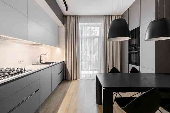 Продам квартиру з дизайнерським ремонтом в новобудові вул. Ярославенка Львов