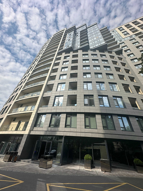 Продам 2-ю квартиру ул. Січових Стрільців 44А ЖК А-52 Київ - зображення 1