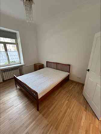 Центр Костьольна Майдан Незалежності Хрещатик Михайлівська Киев