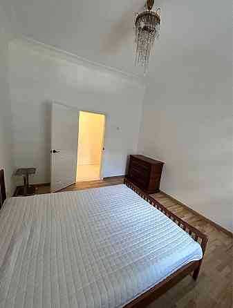 Центр Костьольна Майдан Незалежності Хрещатик Михайлівська Киев