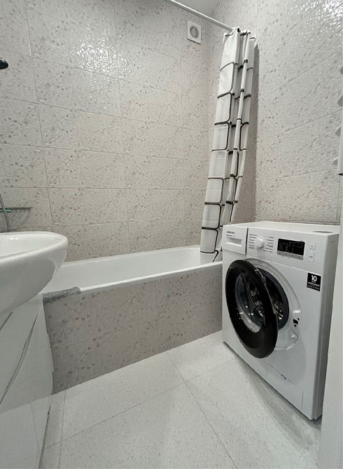 Центр Костьольна Майдан Незалежності Хрещатик Михайлівська Киев - изображение 8