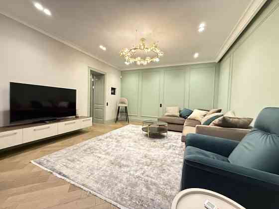 Без Комісії! 2-кімн. біля Маріїнського парку, метро Арсенальна, Липки. Киев