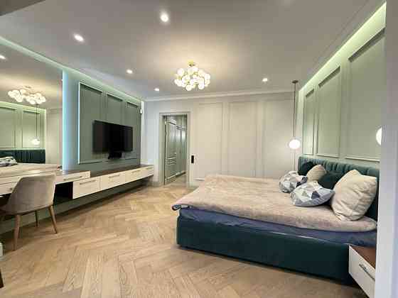 Без Комісії! 2-кімн. біля Маріїнського парку, метро Арсенальна, Липки. Киев