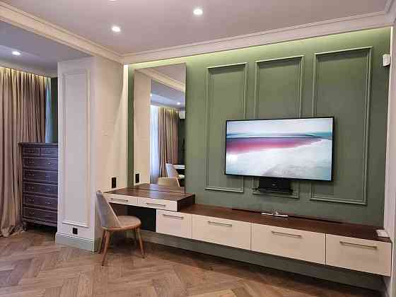 Без Комісії! 2-кімн. біля Маріїнського парку, метро Арсенальна, Липки. Киев