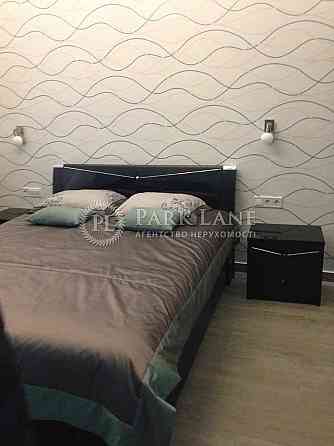 Велика Васильківська 26, М. Площа Українських Героїв (Льва Толстого) Киев