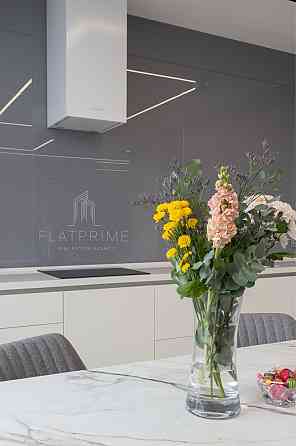 Оренда квартири з НОВИМ РЕМОНТОМ.Новопечерські Липки. Без КОМІСІЇ Киев