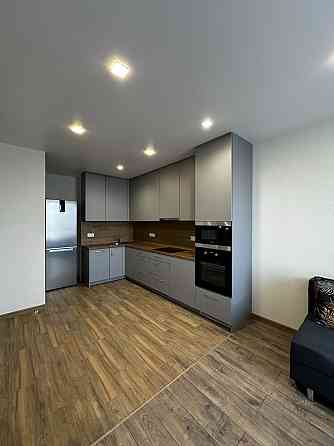 Оренда квартири. ВАРШАВСЬКИЙ Плюс. Новий ремонт. Киев