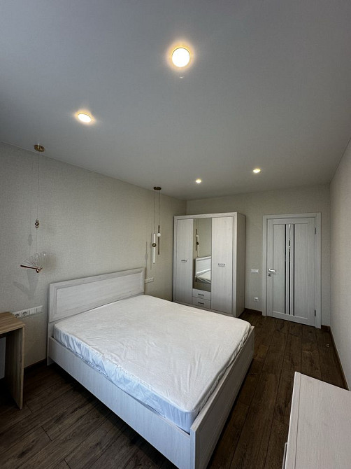 Оренда квартири. ВАРШАВСЬКИЙ Плюс. Новий ремонт. Киев - изображение 4