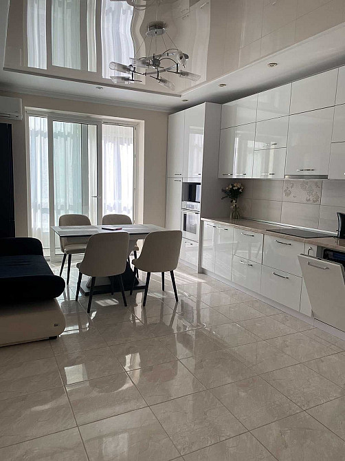 Оренда 2 кімнатна мельника,стометрівка,центр,коновальця,сорохтея Ивано-Франковск - изображение 3