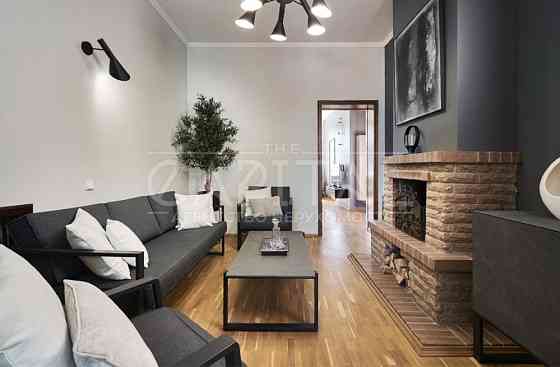 Дворівнева квартира у центрі Києва Киев