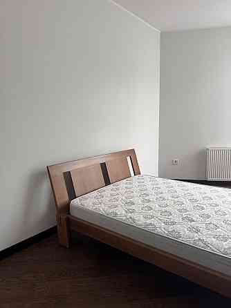 Оренда прострої квартири 100м2 з ремонтом в новобудові в центрі Львов