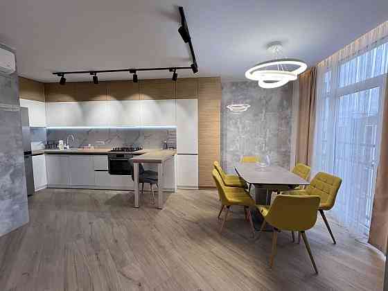 Оренда вишуканої 2кім+кухня студіо квартири гарні краєвиди Шевченка Львов