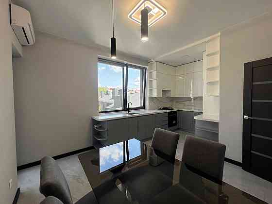 Оренда 2-кім. квартири в новобудові  (Globus), вул. Юрія Руфа Львов