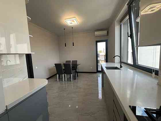 Оренда 2-кім. квартири в новобудові  (Globus), вул. Юрія Руфа Львов