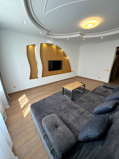 Оренда просторої 83 м 3-кім квартири на вул. Юнаківа , бічна Шевченка Львов - изображение 3