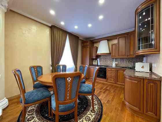 Оренда 2-х кімнатної квартири, 75 м2, Велика Васильківська, 120 Киев