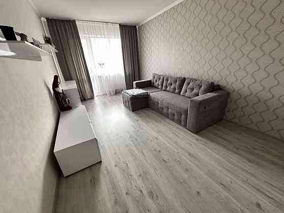 Трьохкімнатна квартира, можливий торг Обухов