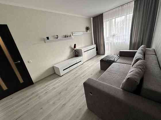 Трьохкімнатна квартира, можливий торг Обухов