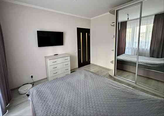 Трьохкімнатна квартира, можливий торг Обухов