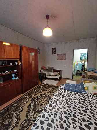 Продам 1комн, 2этаж, левый берег Каменское (Запорожская обл.)