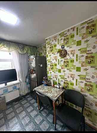 Продам 3-кімнатну квартиру Звягель