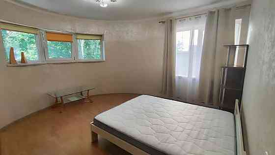 Пропоную в оренду однокімнатну квартиру по вул Карпинця  біля Парку Львов