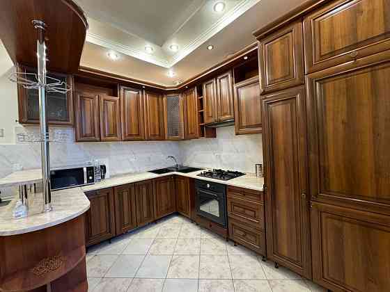 Квартира в центрі Мукачева 3 кімнати Мукачево