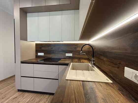 Сдам 2 комнатную ЖК 4 Сезона. Первая сдача Одеса