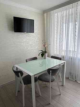 Центральний парк, двокімнатна квартира 58 м2 з видом на ліс Ирпень