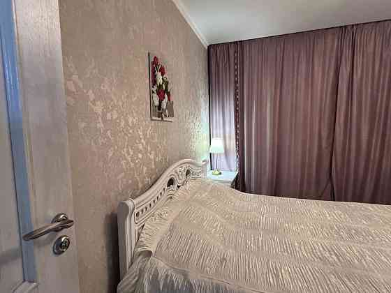 Продам квартиру 3х кв/76кв.м, гараж, своє парко місце, участок. Запоріжжя