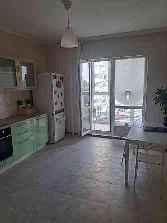 Продаж 2к квартири, ЖК Ревуцький,  Ревуцького  54-Б,метро Харьківська Київ