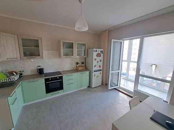 Продаж 2к квартири, ЖК Ревуцький,  Ревуцького  54-Б,метро Харьківська Київ