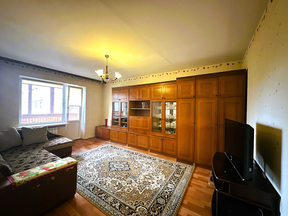 Академмістечко Житомирська 3-х кімн. з меблями та технікою Київ - зображення 1