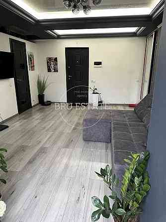 Продам 2к квартиру Березняки Тельбін Лівобережна Березняківська Київ