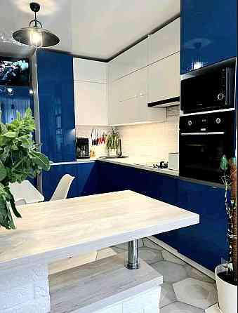 2 кімн. з індивідуальним ГАЗОВИМ опаленням з МЕБЛЯМИ   иа технікою Проліски