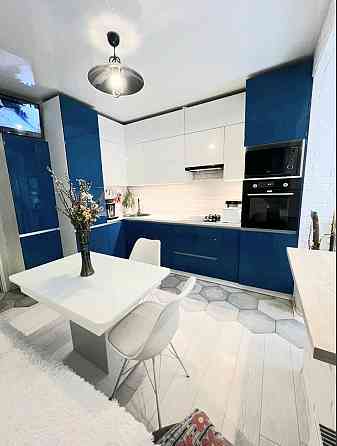 2 кімн. з індивідуальним ГАЗОВИМ опаленням з МЕБЛЯМИ   иа технікою Проліски