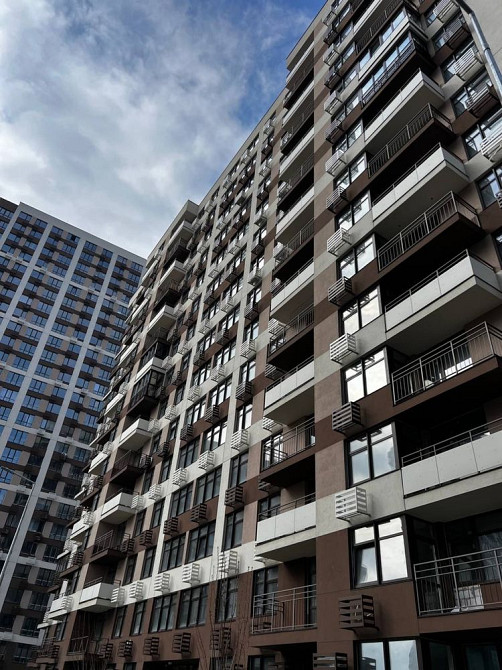 Продам 1-к квартиру 43м2 ЖК Варшавський 2 Виноградар Нивки Варшавский Київ - зображення 1