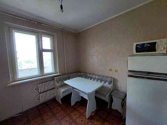 1 комн Восточный 2-3 ул.Независсти Украины с видом на парк Кривой Рог