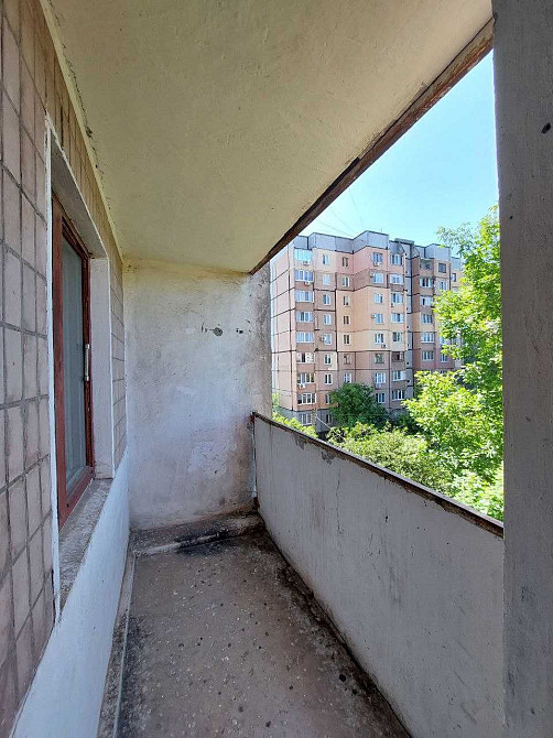 1 комн Восточный 2-3 ул.Независсти Украины с видом на парк Кривой Рог - изображение 6