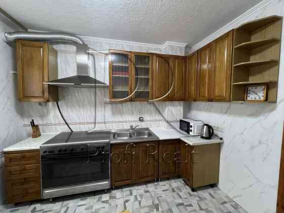 Продаж 5- ти кімнатної кв. в м-ні Харківський в Дарницькому р-н, Київ