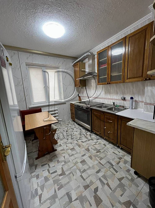 Продаж 5- ти кімнатної кв. в м-ні Харківський в Дарницькому р-н, Київ - зображення 3