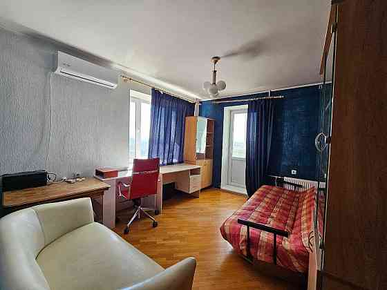 Оренда трьохкімнатна Зверінецька 61-А Без комісії % Печерський район Киев