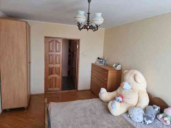 Оренда трьохкімнатна Зверінецька 61-А Без комісії % Печерський район Киев